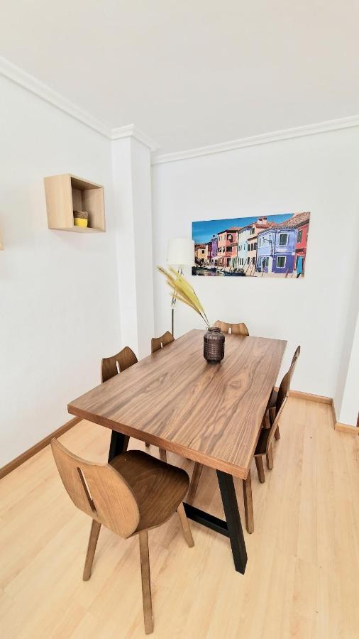 Apartamento Zona อัลบาเซเต ภายนอก รูปภาพ
