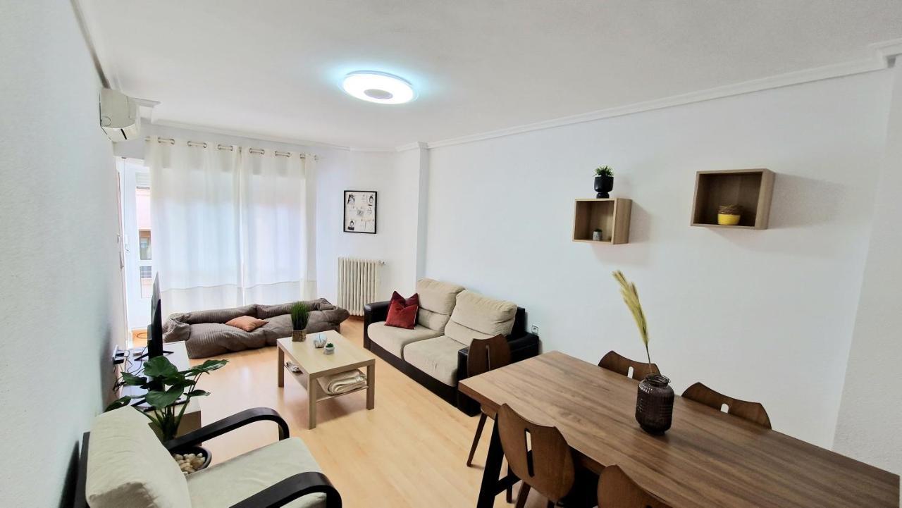 Apartamento Zona อัลบาเซเต ภายนอก รูปภาพ