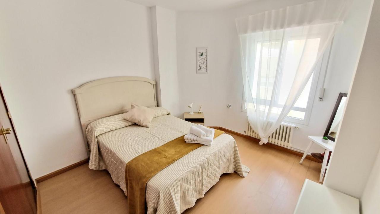 Apartamento Zona อัลบาเซเต ภายนอก รูปภาพ